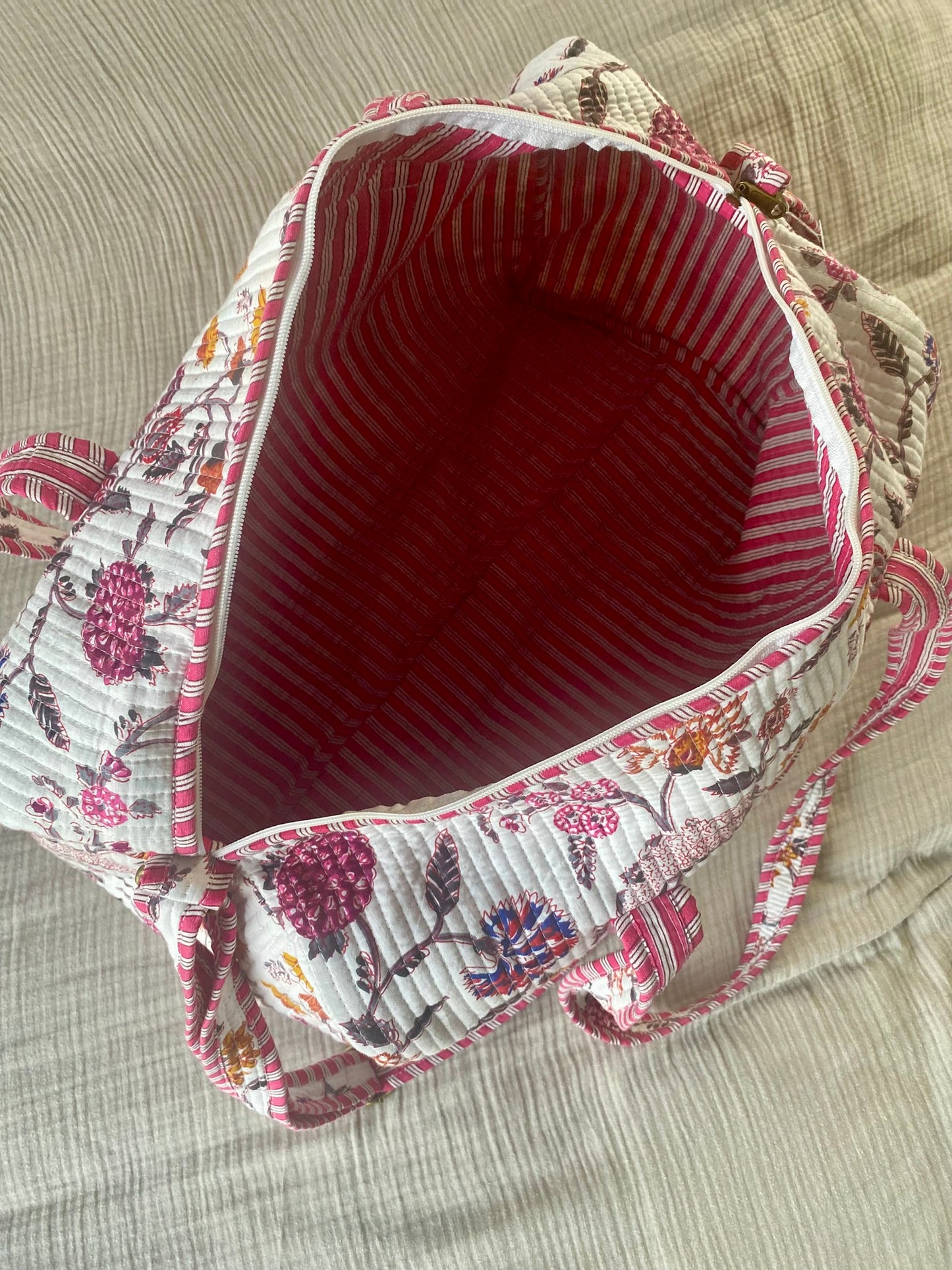 Weekendtas met bloemenmotief