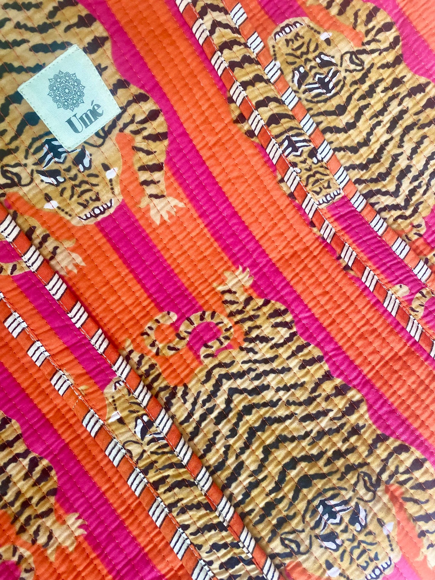 Draagtas tijger oranje/roze met rits