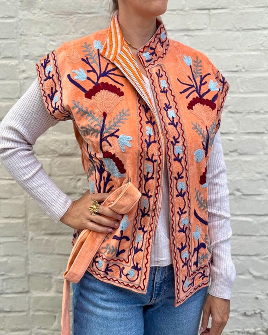 Suzani gilet velvet koraal