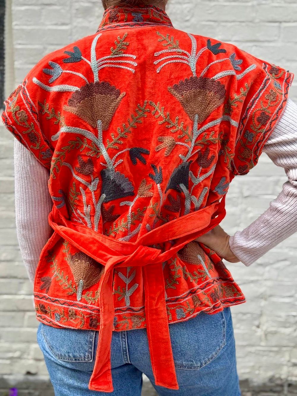 Suzani gilet velvet oranje