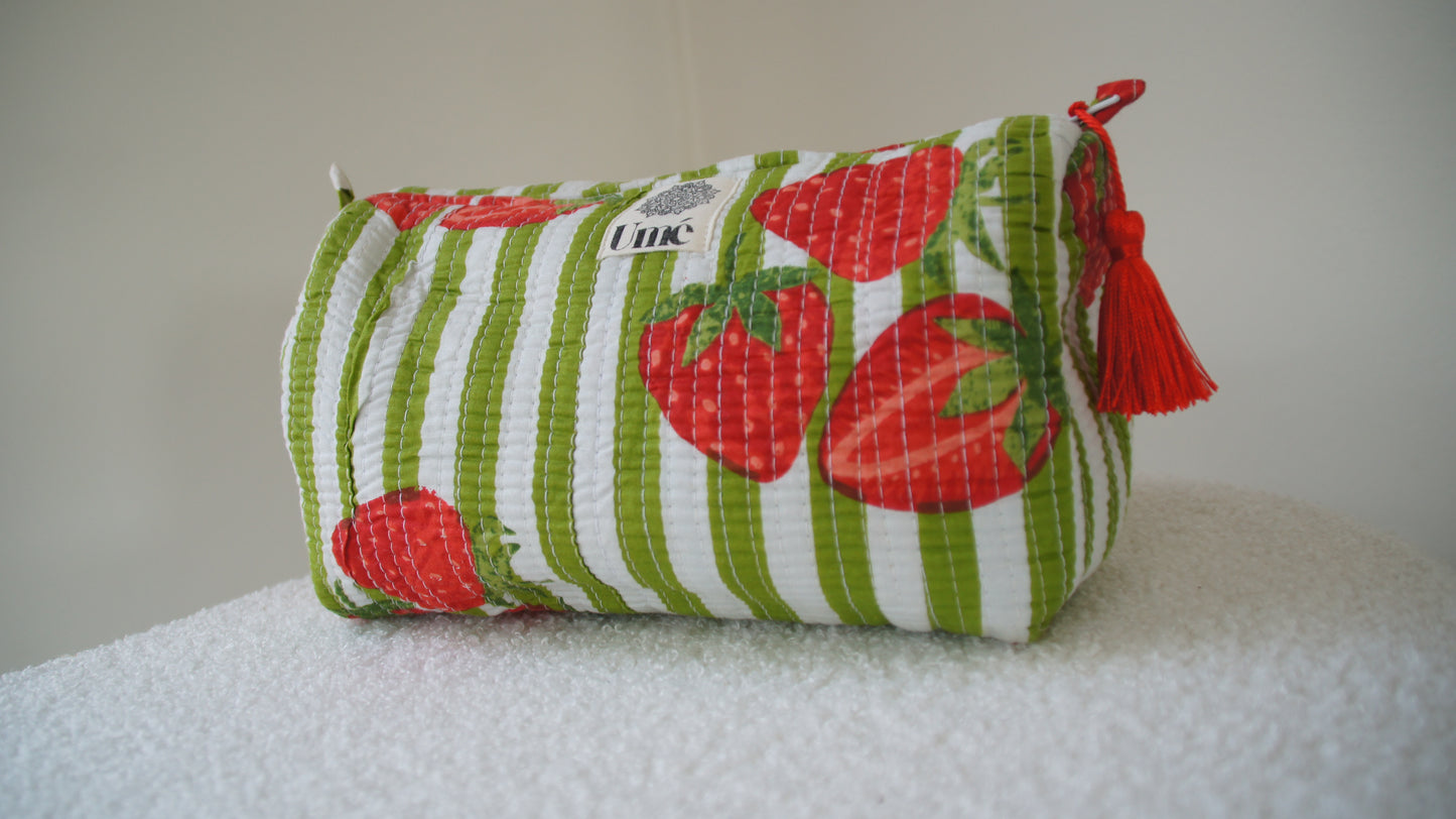 Toilettas Strawberry Green