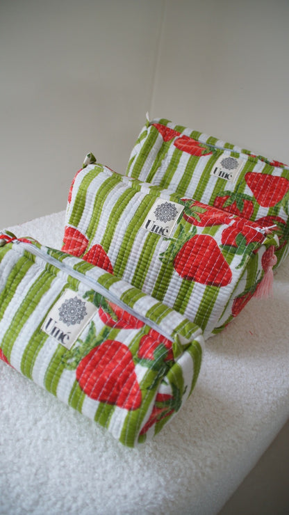 Toilettas Strawberry Green