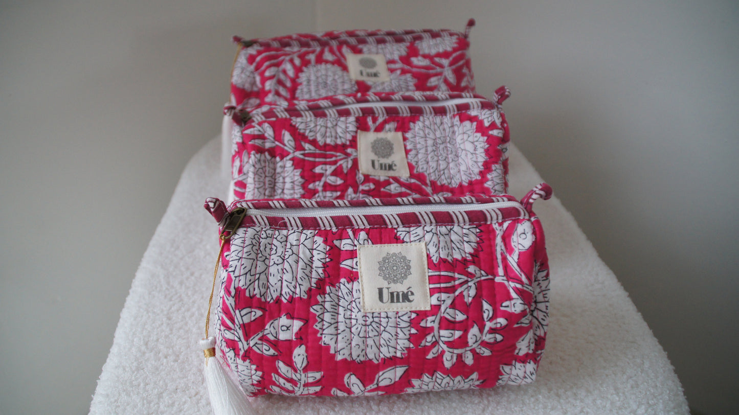 Toilettas roze met bloem