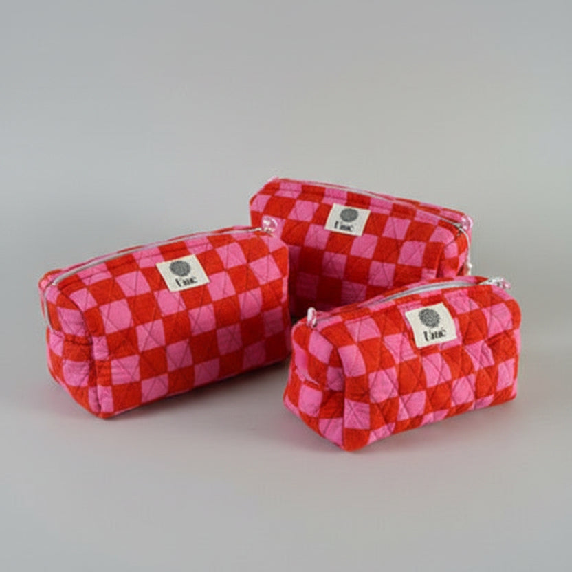 Toilettas Red/Pink Checker