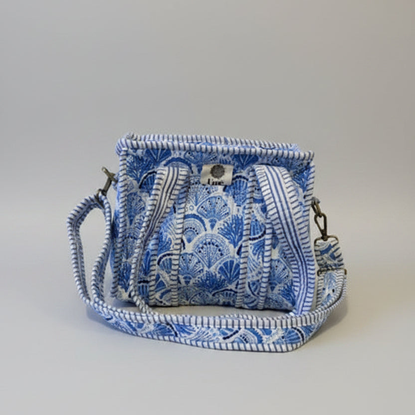 Tropical Red Carrier Bag