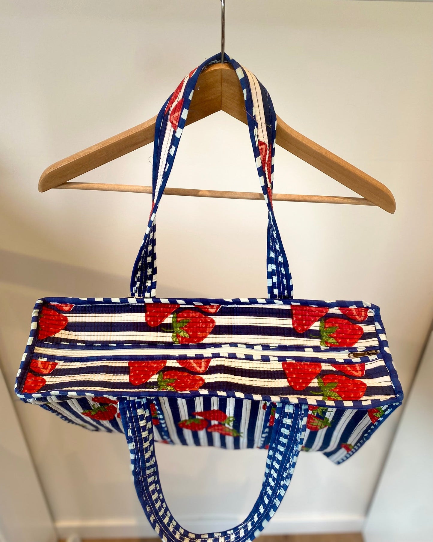 Draagtas Berry Blue met rits