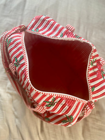 Weekendtas rood met kersen