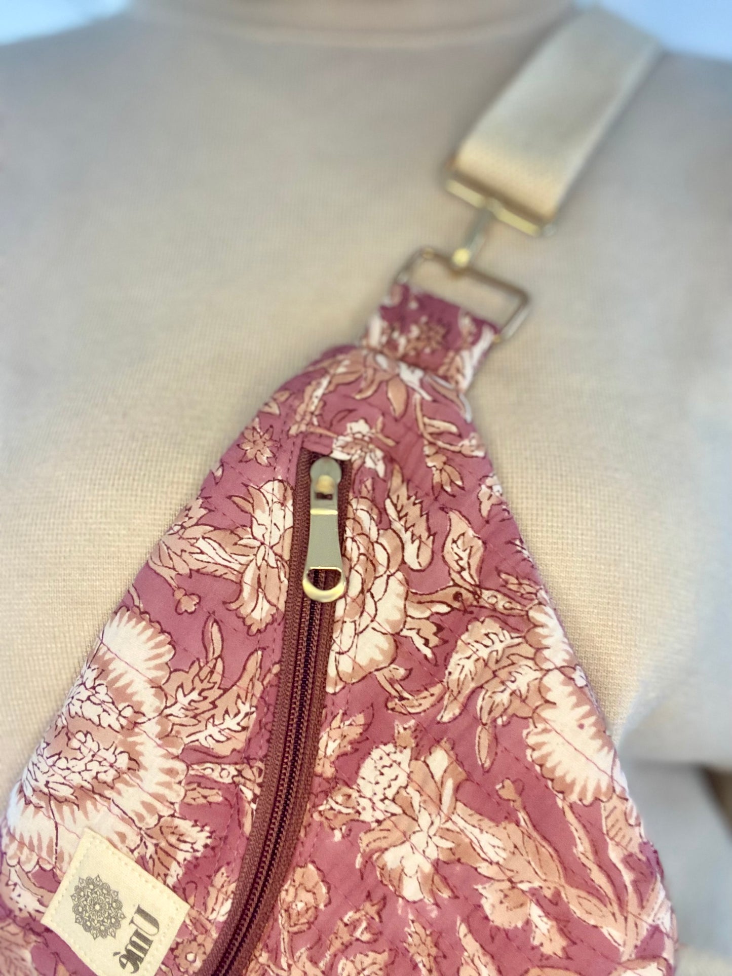 Heuptasje Rose Garden