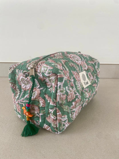 Toilettas Green Blossom