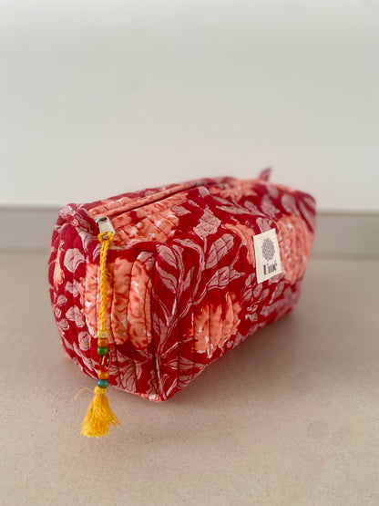 Toilettas Ruby Bloom