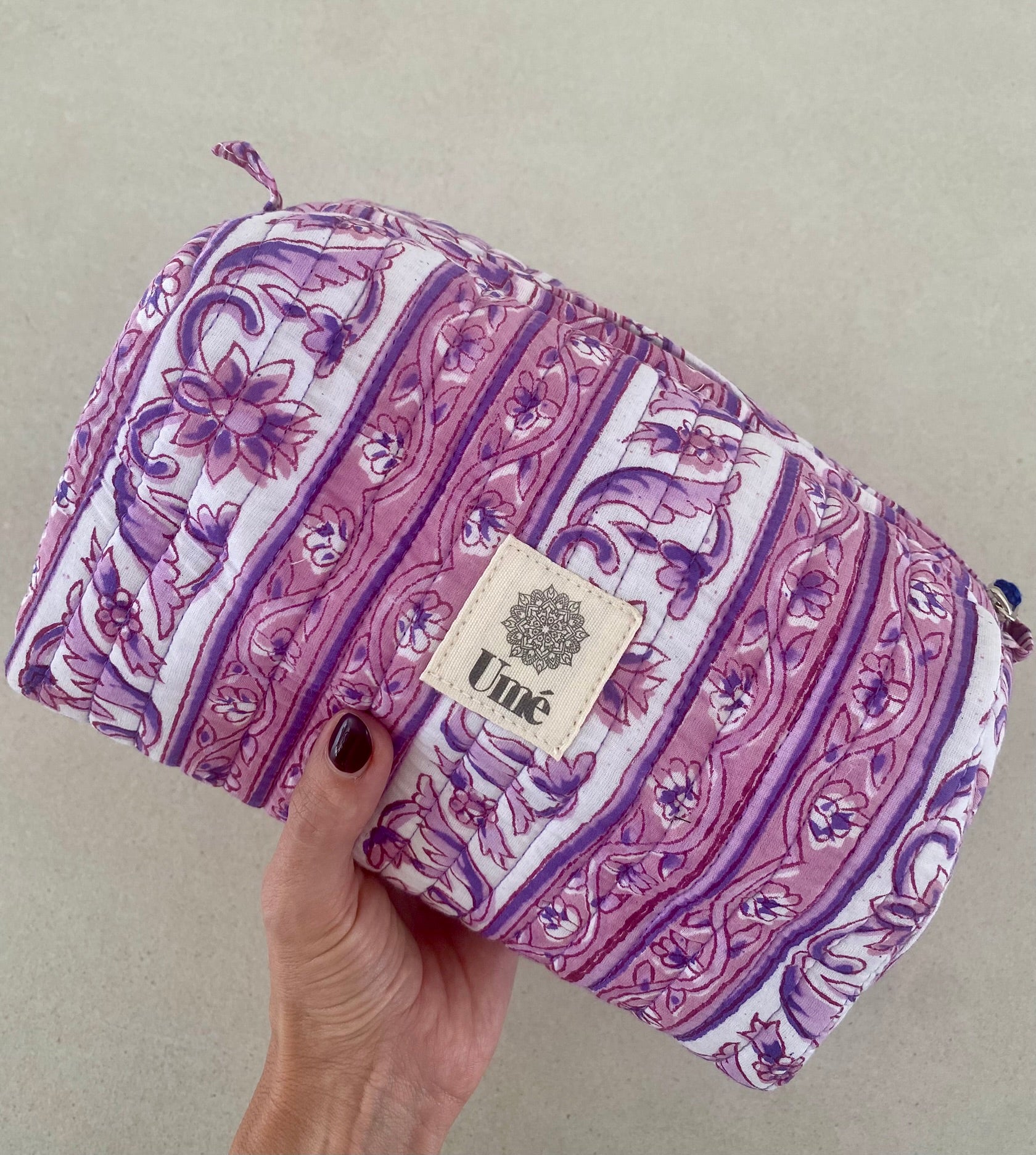 Toilettas Violet Bloom