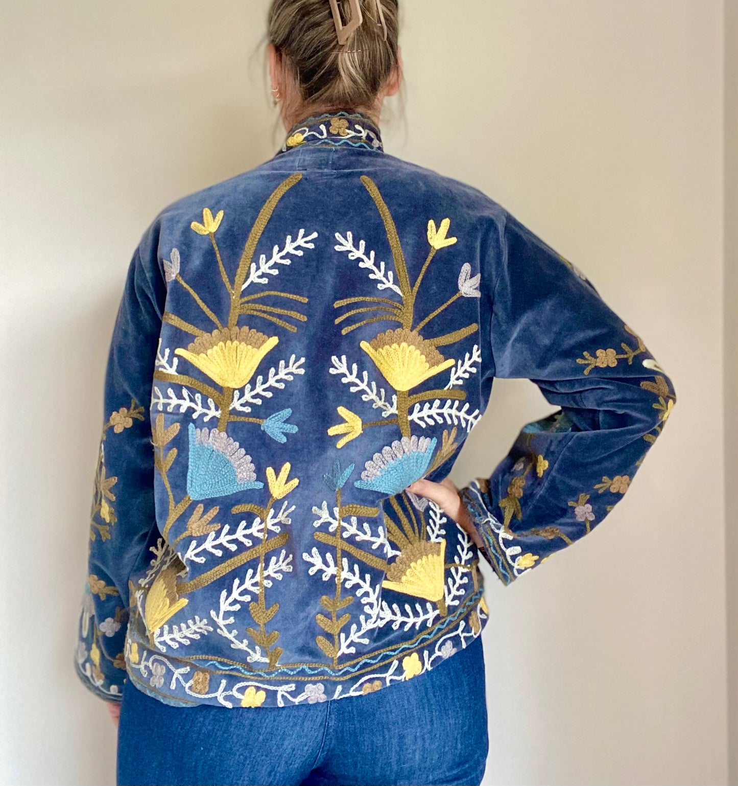 Suzani velvet jasje grijs/geel