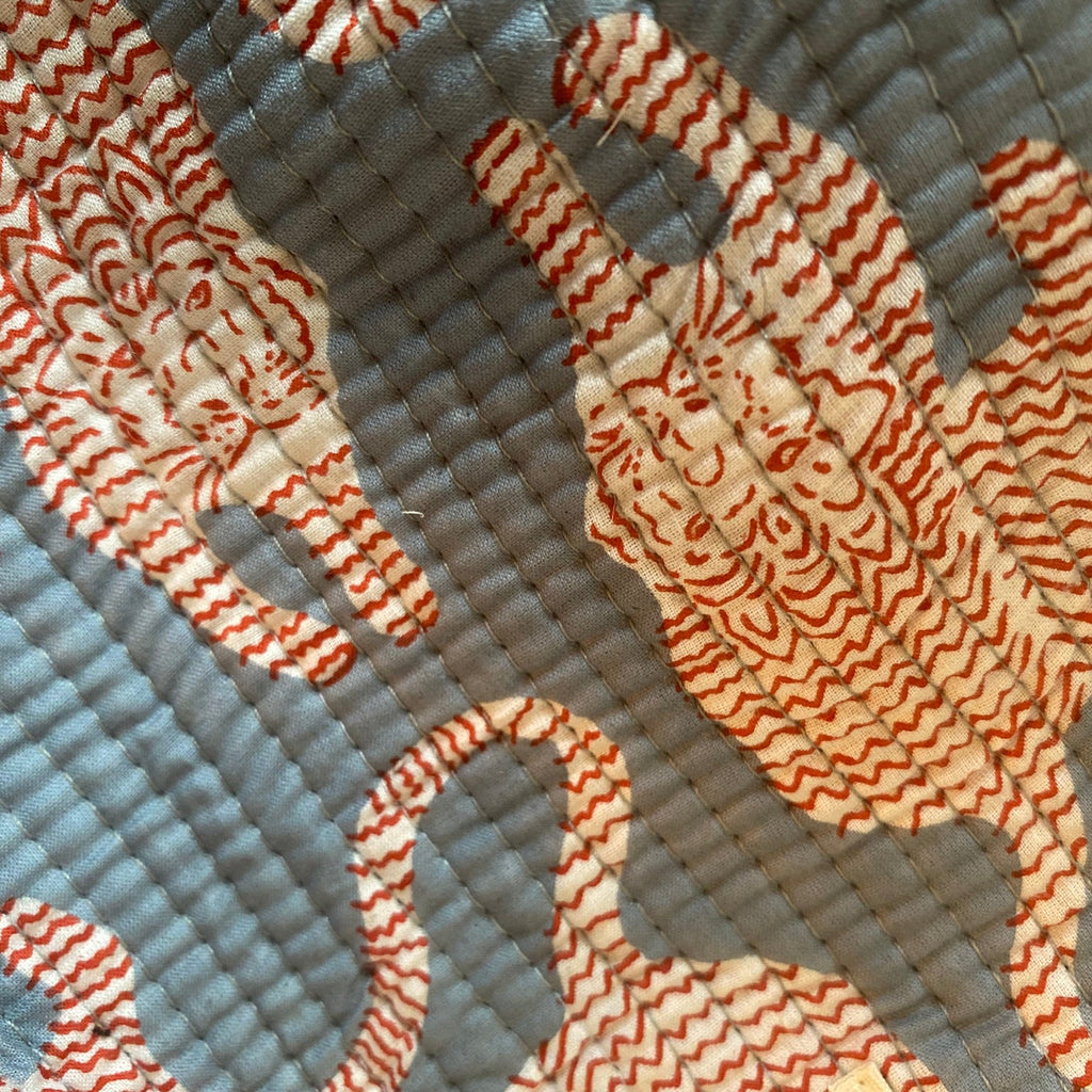 Toilettas grijs met tijger