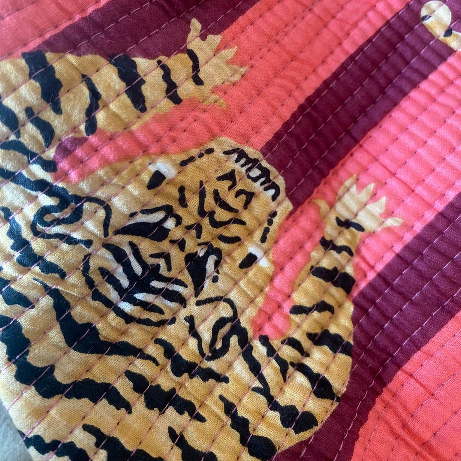 Toilettas roze/paars tijger