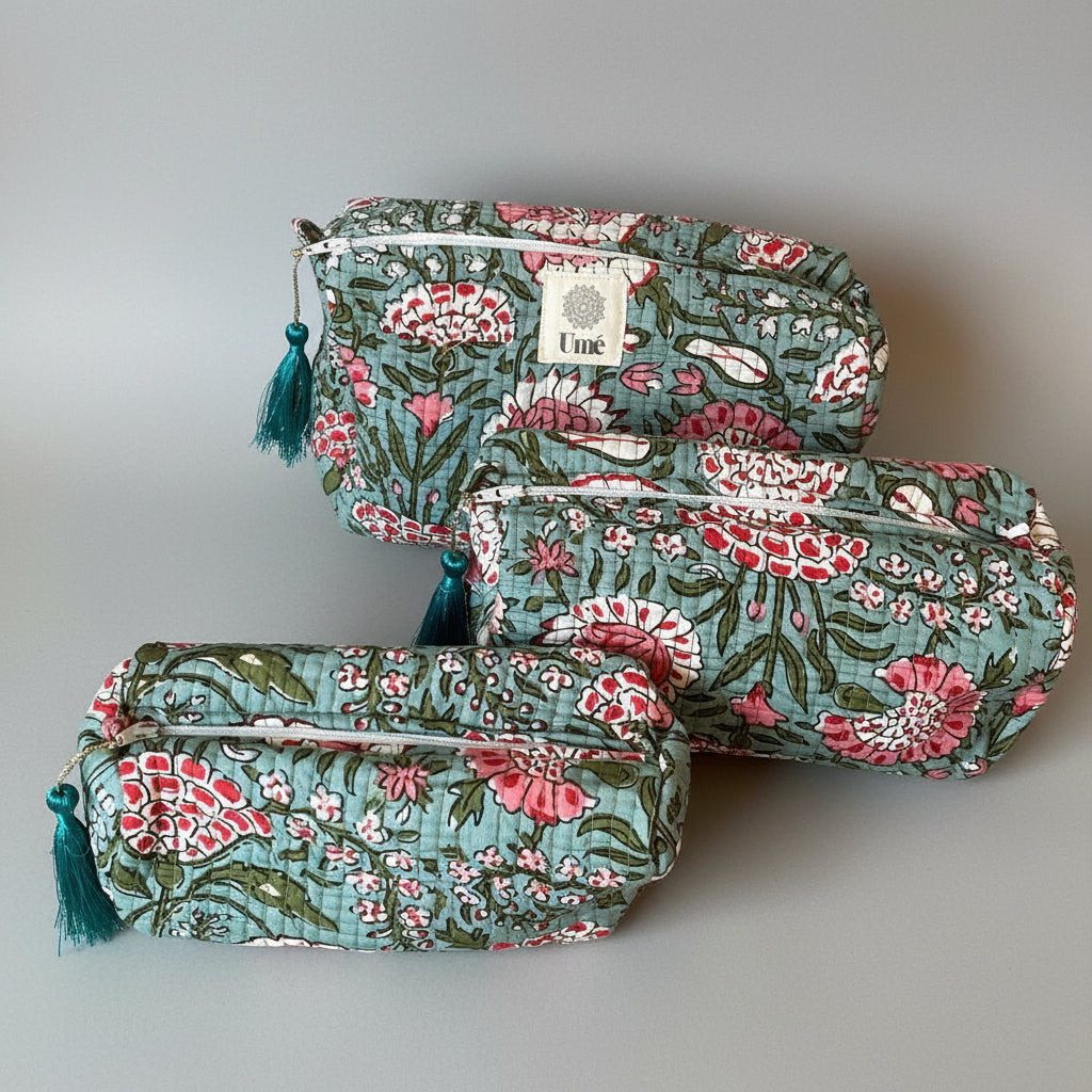 Toilettas groen gebloemd