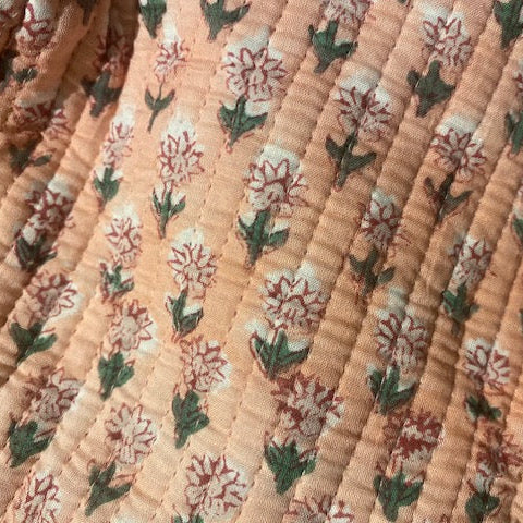 Toilettas soft pink flowers 🌸