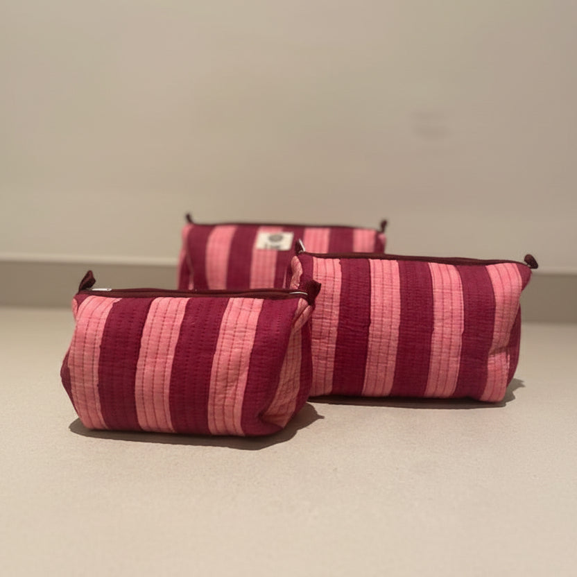 Toilettas pink/burgundy stripes