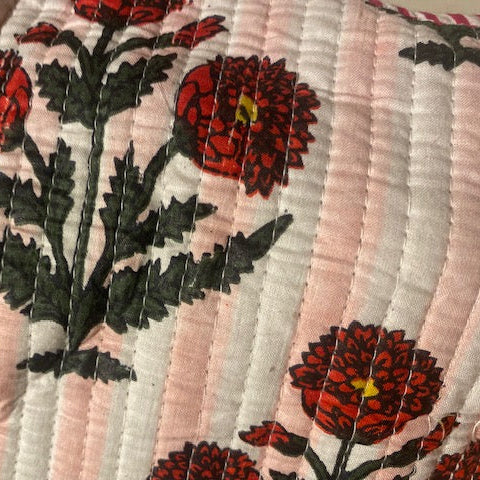 Toilettas pink striped flower 🌸