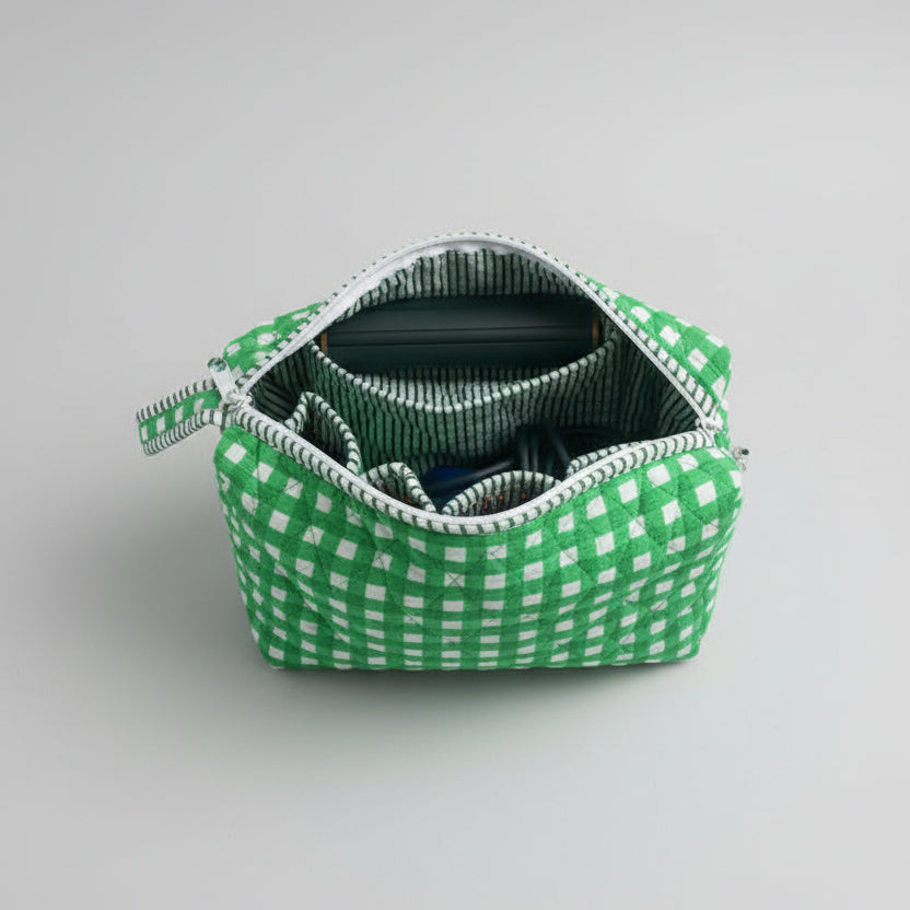 Dyson Airwrap toilettas