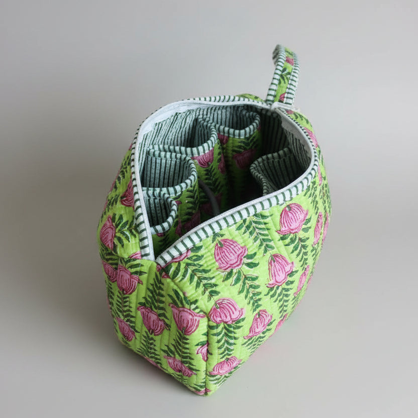 Dyson Airwrap toilettas